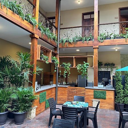 Nass Central Garden Cuenca Kültér fotó